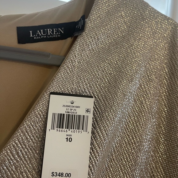 Evening gown. - Picture 5 of 8